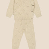 beige gebreide set voor baby's