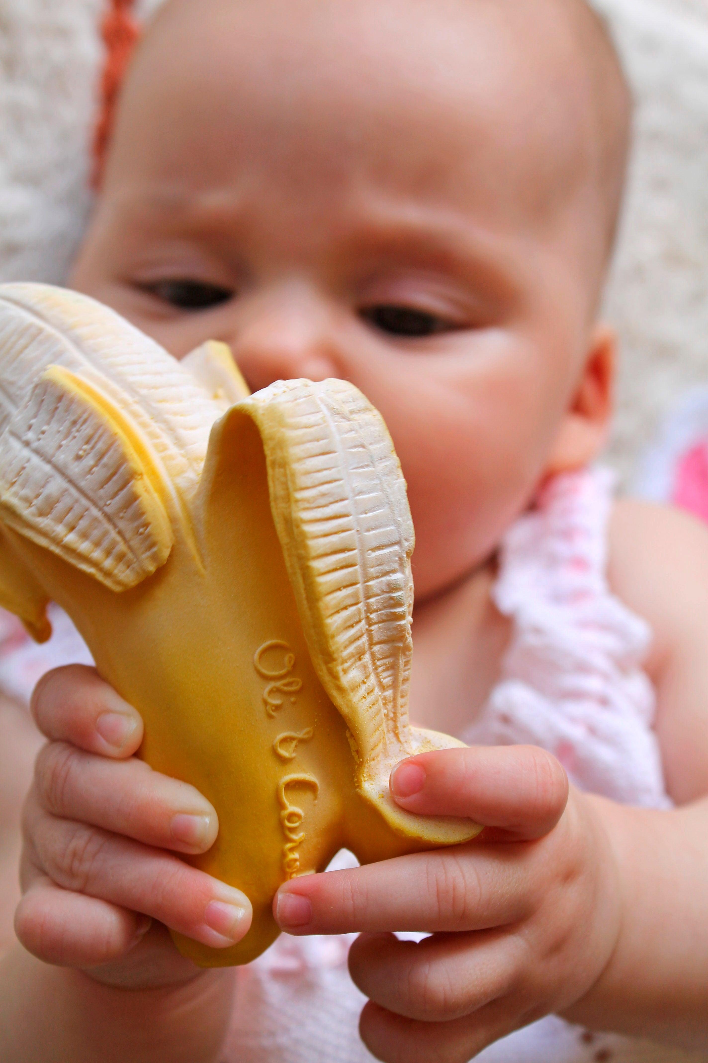 Oli & Carol Ana Banana Bijtring - Nichi Baby Store