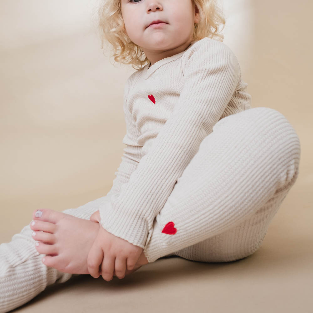 that's mine beige set met hartje