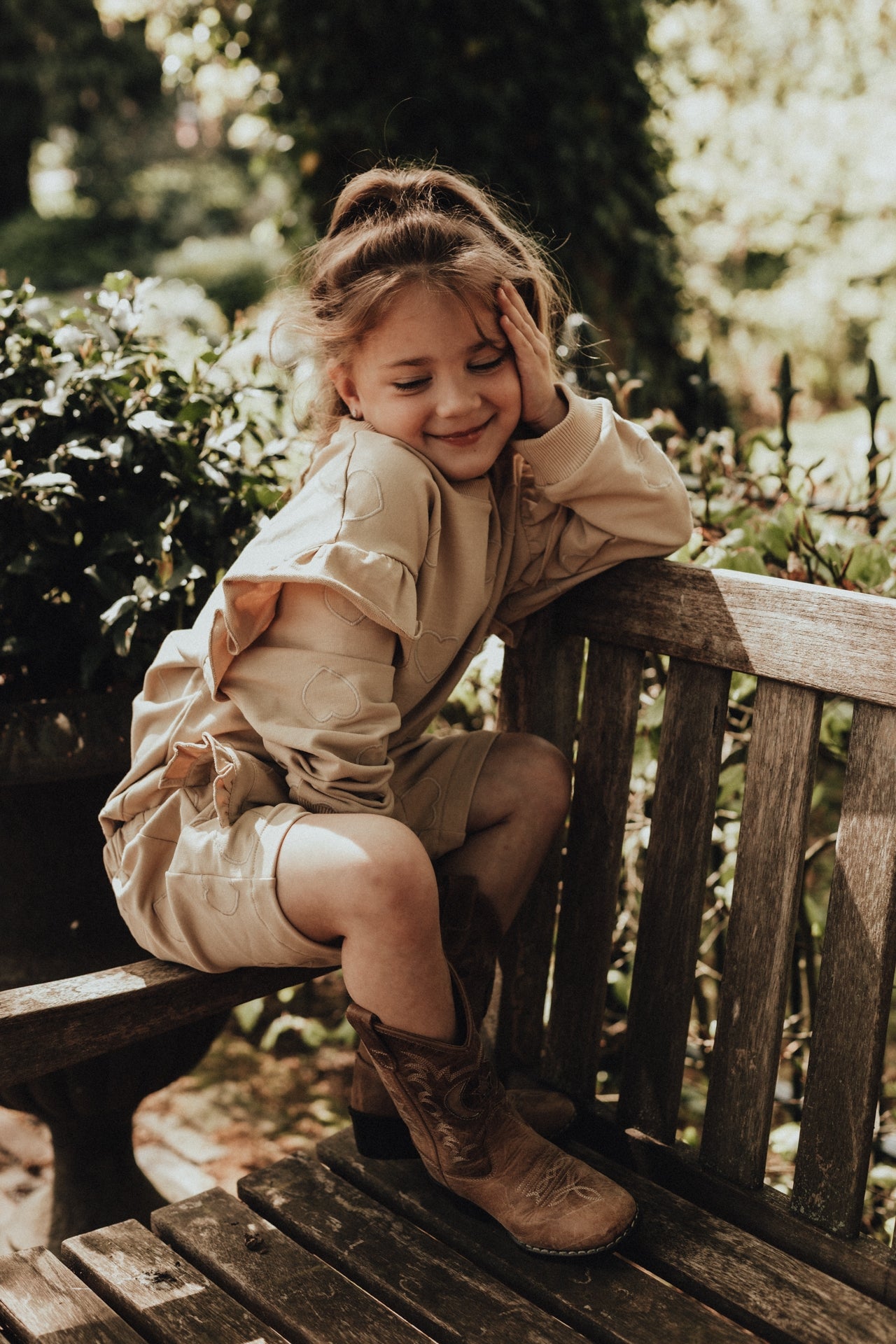 baje studio Vitoria hart trui beige set