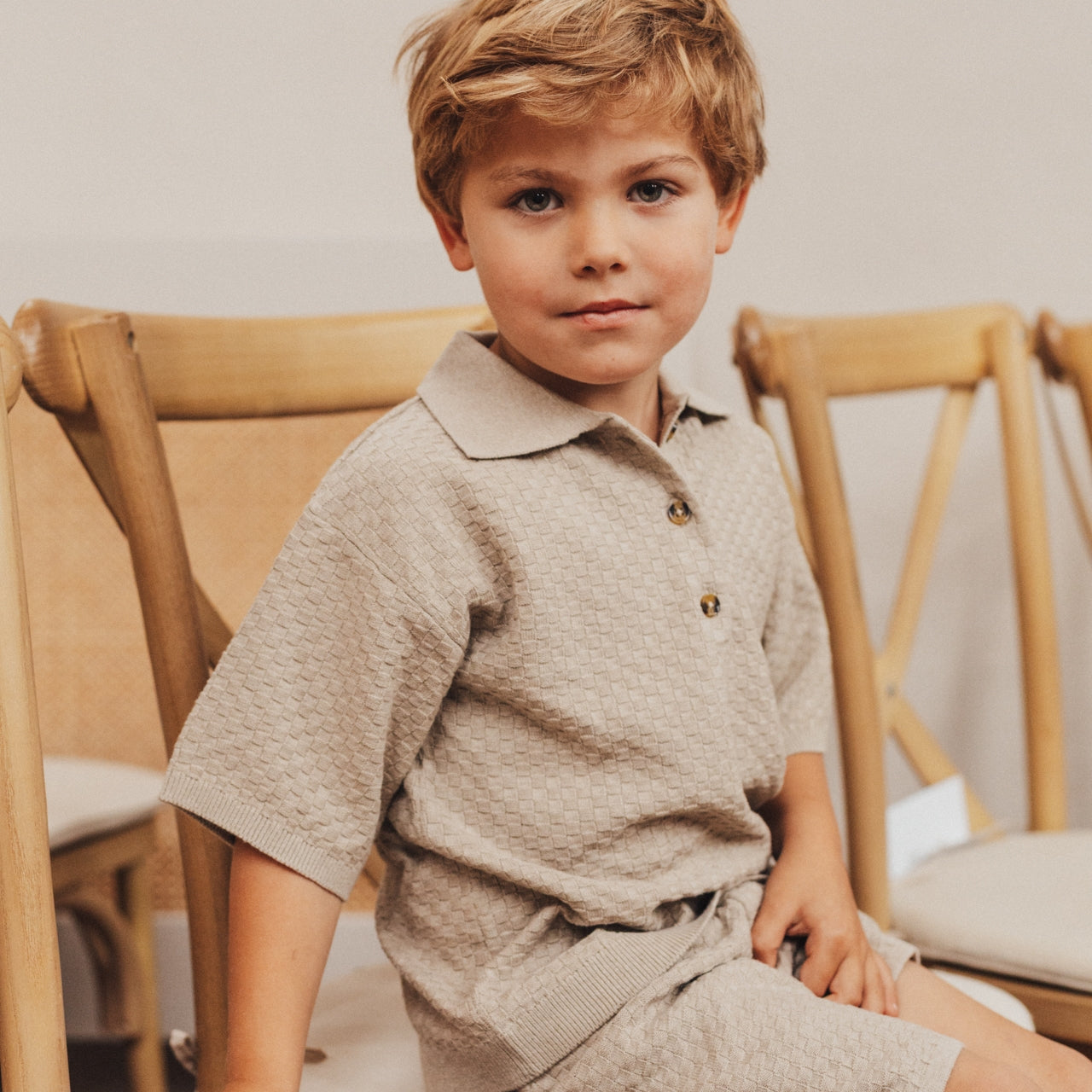 baje studio milo Polo en mozi short taupe gray 