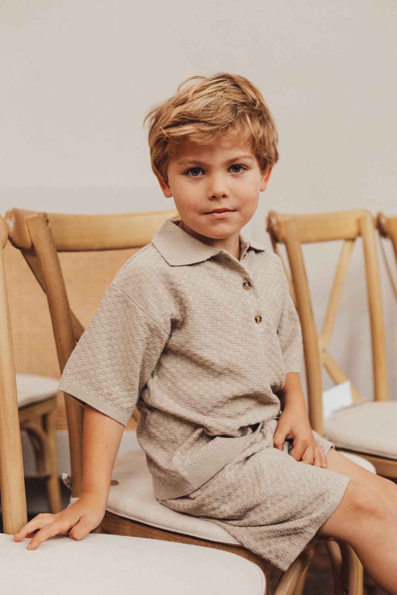 baje studio milo Polo en mozi short taupe gray 